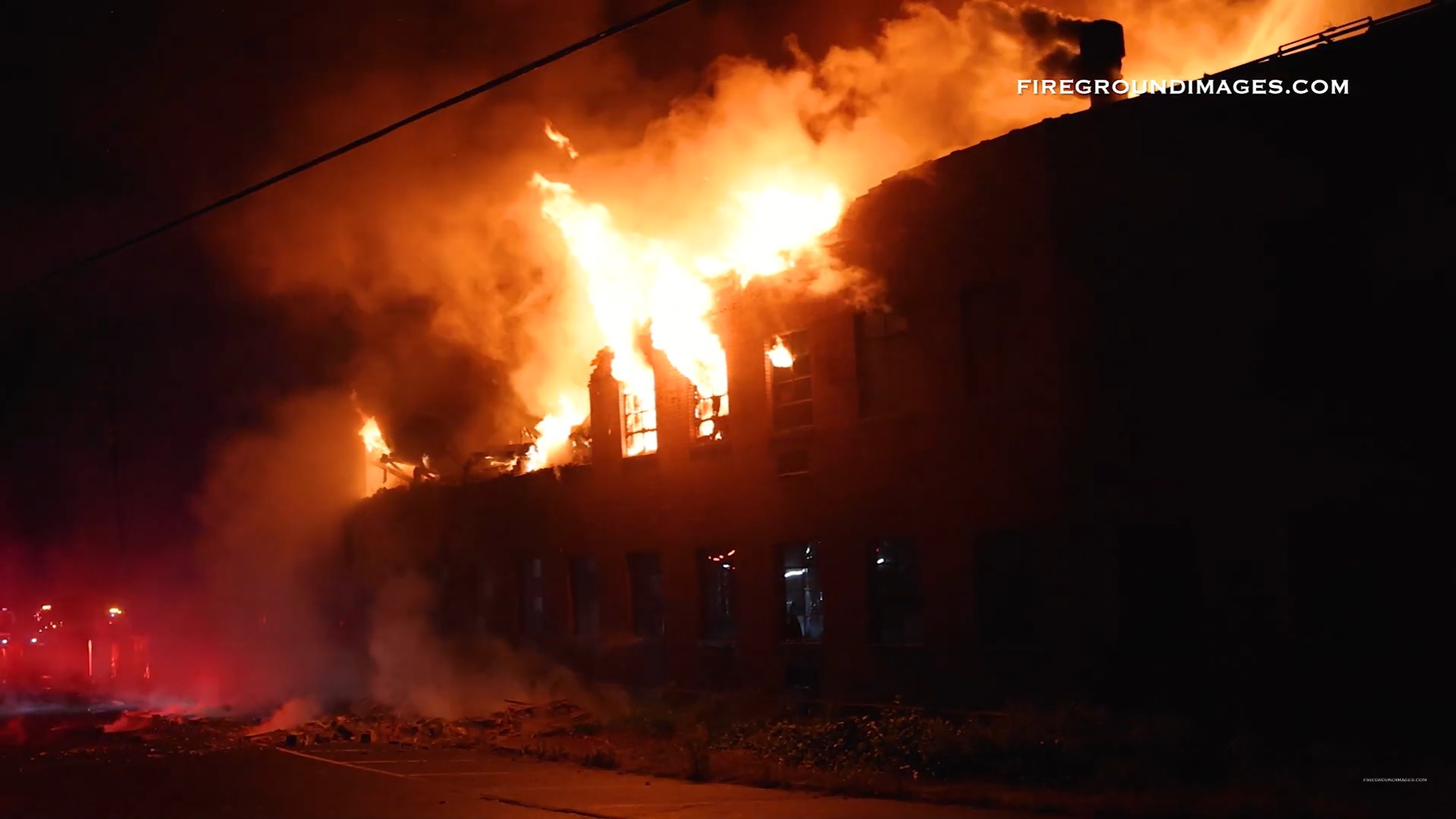 Video: Vacant Mill building fire in Connecticut